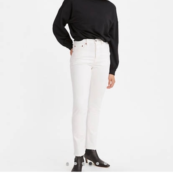 Levi’s White 501 Skinny Jeans - Picture 5 of 5
